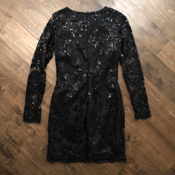 Dress The Population Grace Sequin Lace Shift Dress - Picture 5 of 5